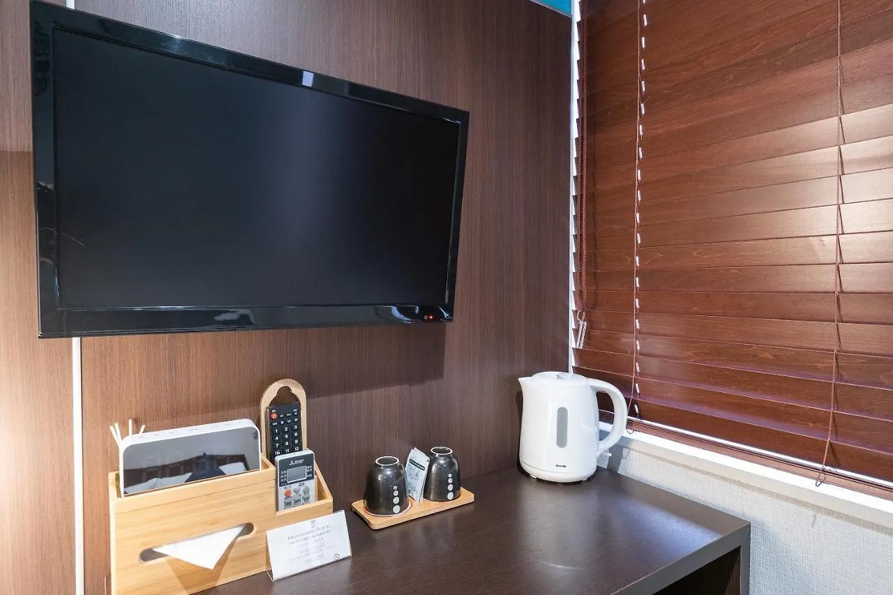 Marutomo Hotel Akihabara Tokyo 2*,